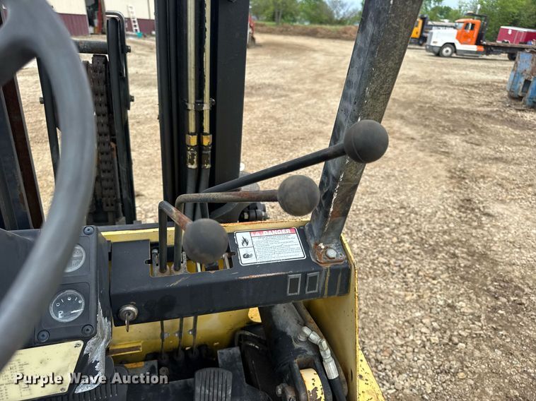 image for item EN5094 1996 Hyster H80XL forklift