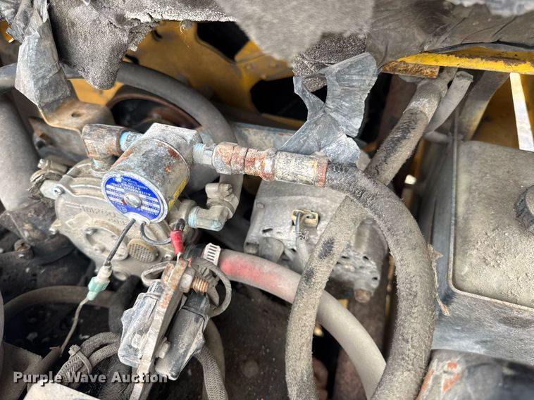 image for item EN5094 1996 Hyster H80XL forklift