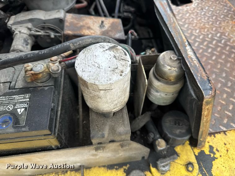 image for item EN5094 1996 Hyster H80XL forklift