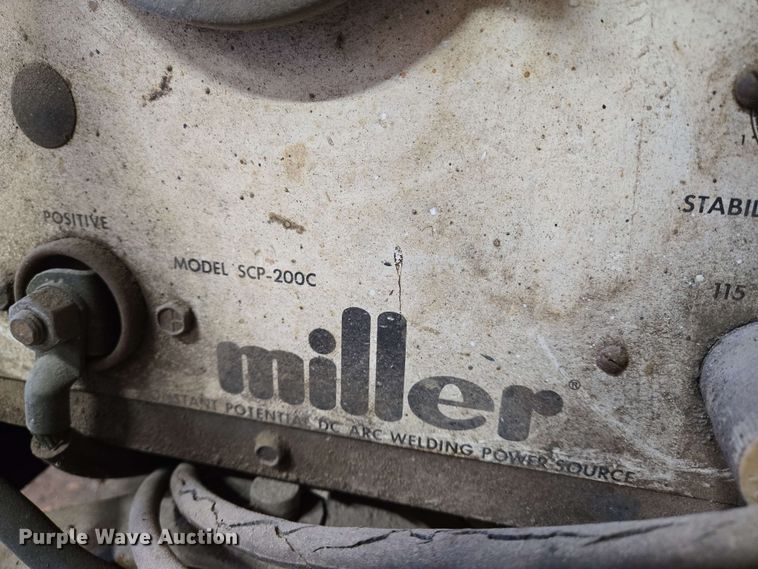 image for item EN8985 Miller SCP-200C welder/generator