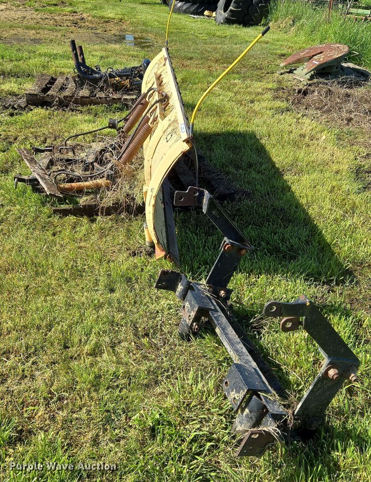 image for item EN8990 Meyer C-8.5 snow plow