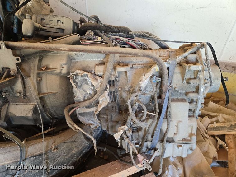 image for item EO0785 International engine