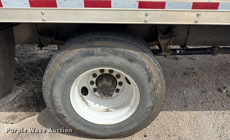 image for item EQ1423 2017 International 4300 box truck