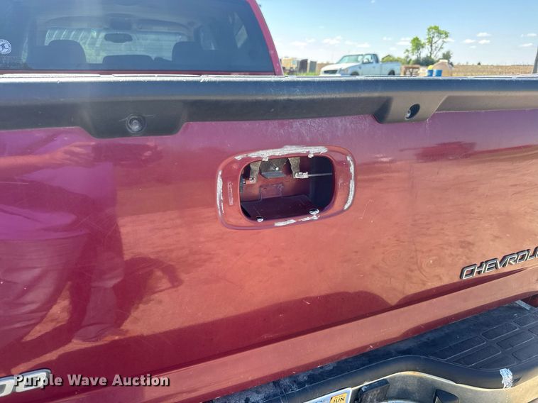 image for item EQ1429 2006 Chevrolet Silverado 1500 Crew Cab pickup truck