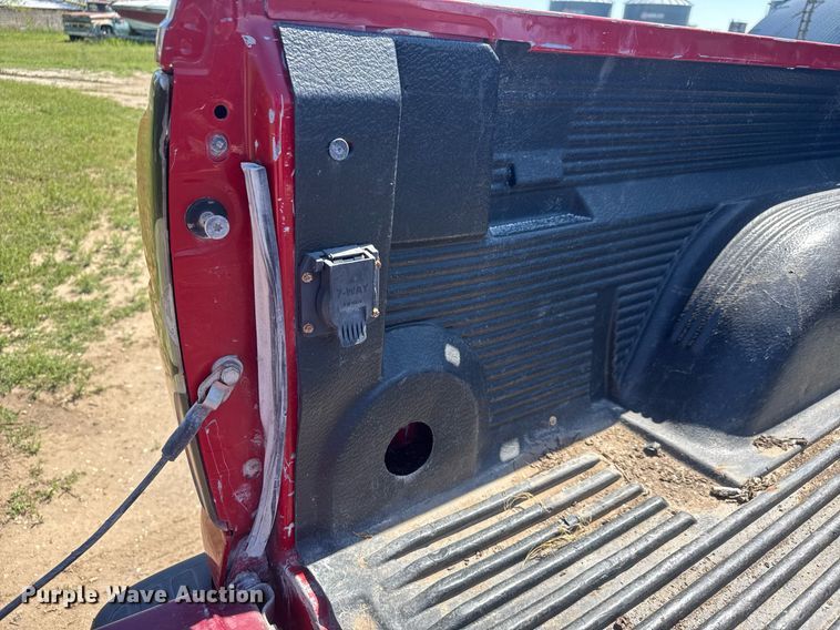 image for item EQ1429 2006 Chevrolet Silverado 1500 Crew Cab pickup truck