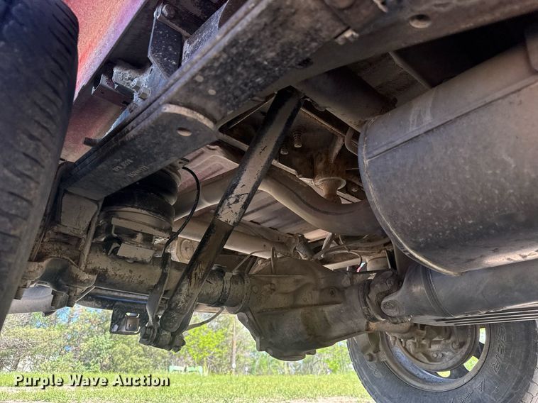 image for item EQ1429 2006 Chevrolet Silverado 1500 Crew Cab pickup truck