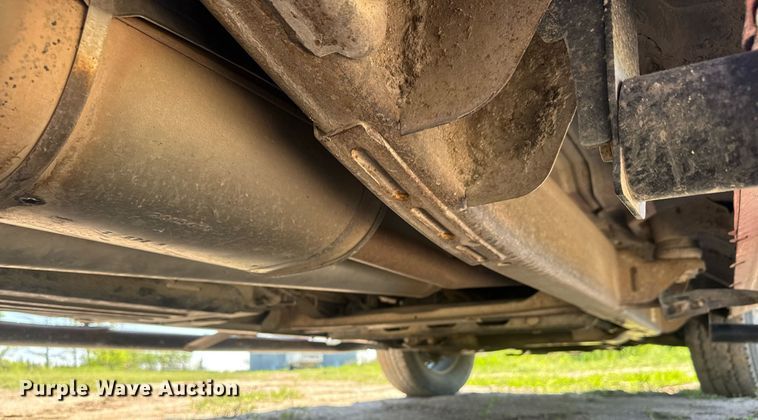 image for item EQ1429 2006 Chevrolet Silverado 1500 Crew Cab pickup truck