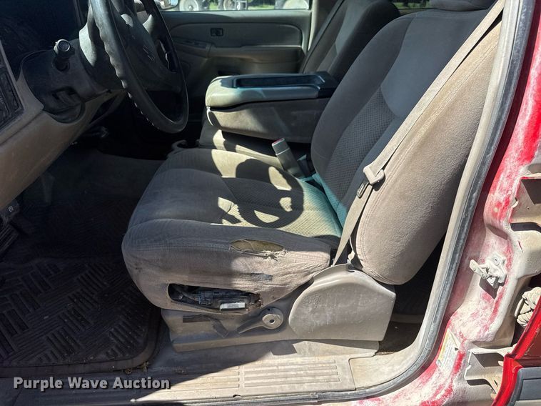 image for item EQ1429 2006 Chevrolet Silverado 1500 Crew Cab pickup truck