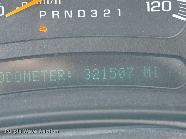 image for item EQ1429 2006 Chevrolet Silverado 1500 Crew Cab pickup truck