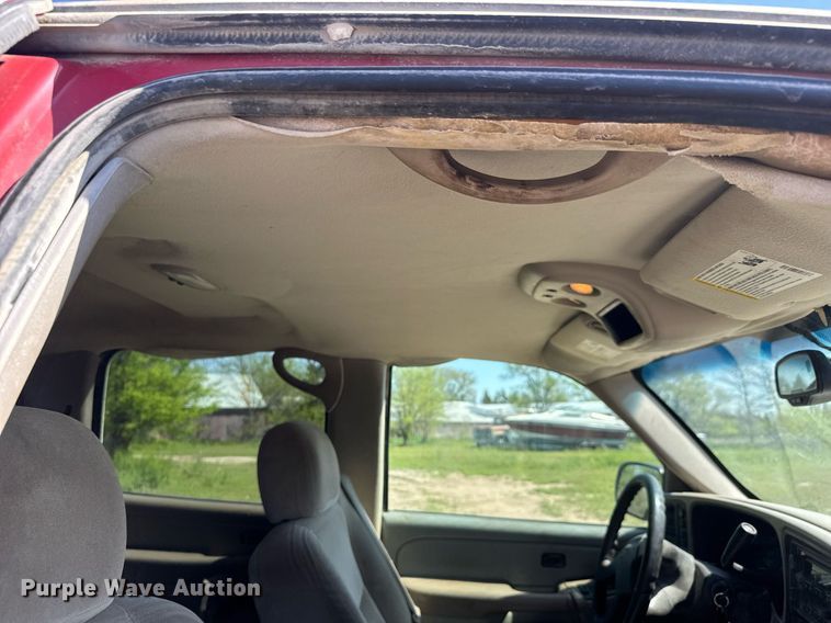 image for item EQ1429 2006 Chevrolet Silverado 1500 Crew Cab pickup truck