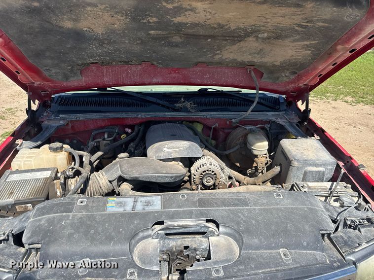 image for item EQ1429 2006 Chevrolet Silverado 1500 Crew Cab pickup truck