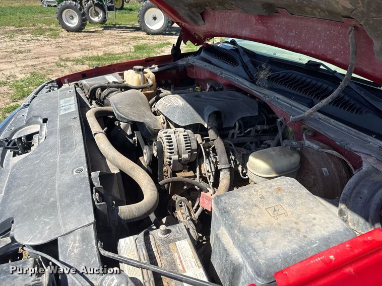 image for item EQ1429 2006 Chevrolet Silverado 1500 Crew Cab pickup truck