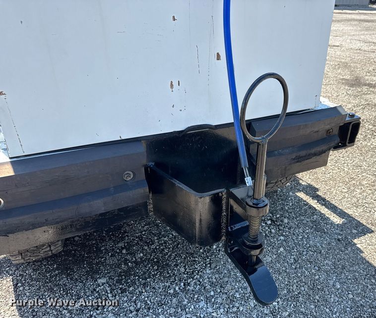 image for item EQ1460 1997 Tug MA50-1 aircraft tug