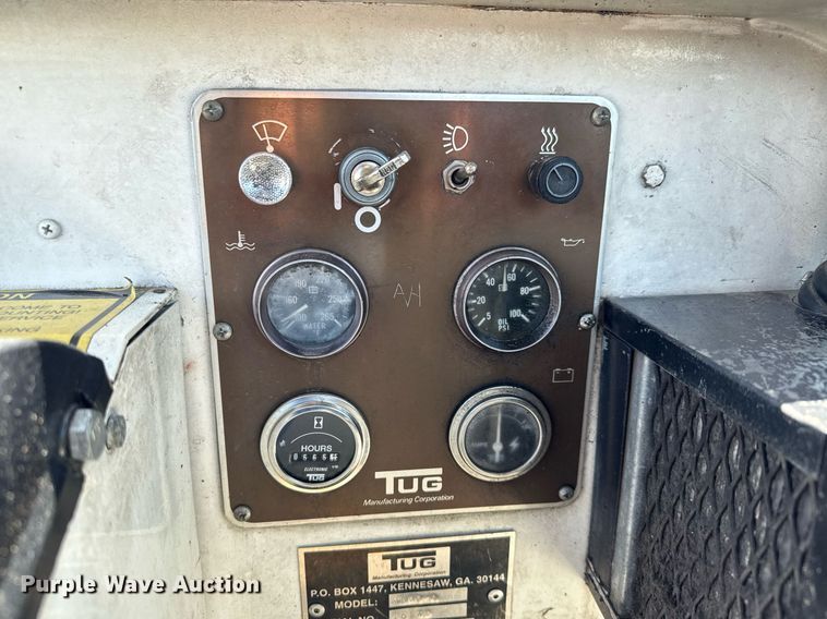 image for item EQ1460 1997 Tug MA50-1 aircraft tug