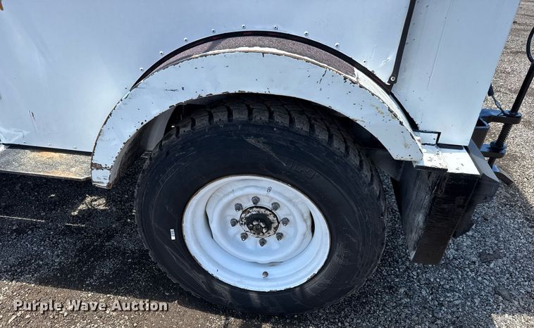 image for item EQ1460 1997 Tug MA50-1 aircraft tug