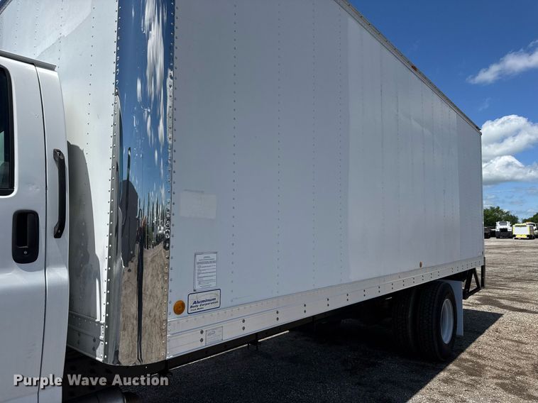 image for item EQ1462 2003 Chevrolet C6500 box truck