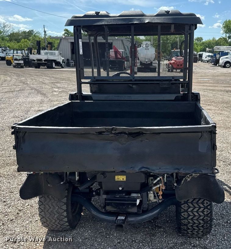 image for item EQ1466 2010 Kubota RTV900 utility vehicle