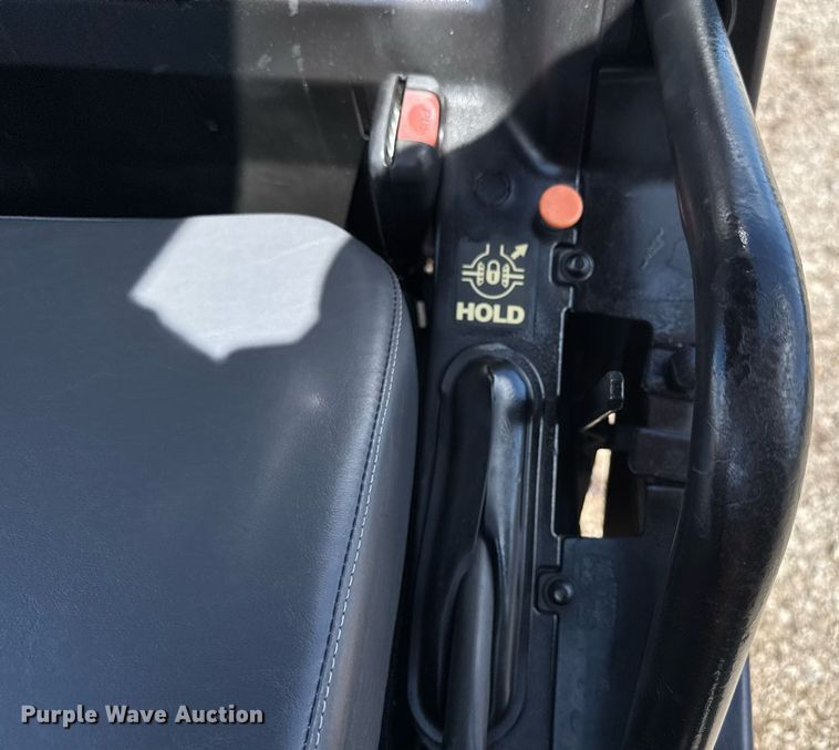 image for item EQ1466 2010 Kubota RTV900 utility vehicle