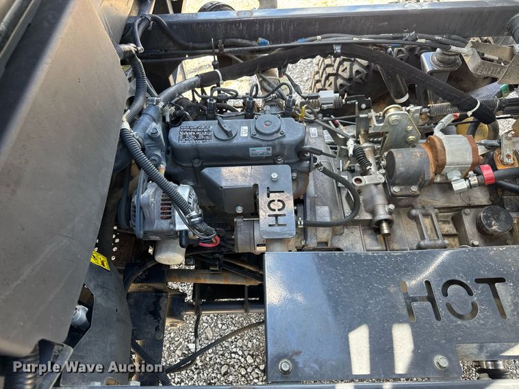 image for item EQ1466 2010 Kubota RTV900 utility vehicle