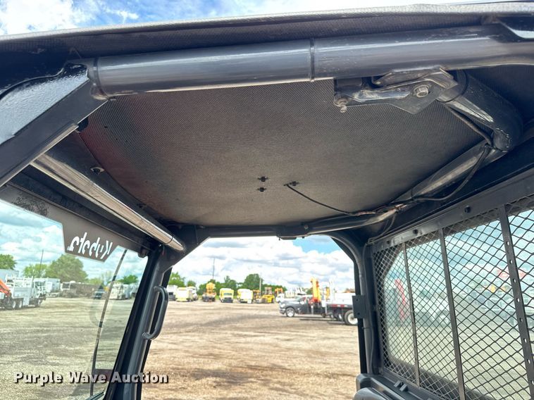 image for item EQ1467 2015 Kubota RTV-X900 utility vehicle