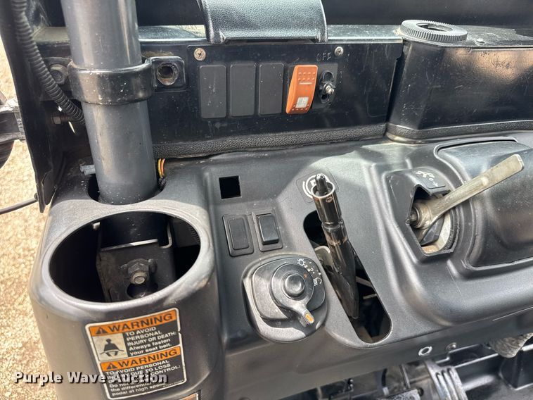 image for item EQ1467 2015 Kubota RTV-X900 utility vehicle
