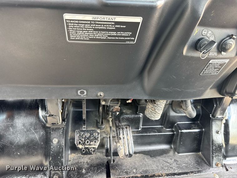 image for item EQ1467 2015 Kubota RTV-X900 utility vehicle