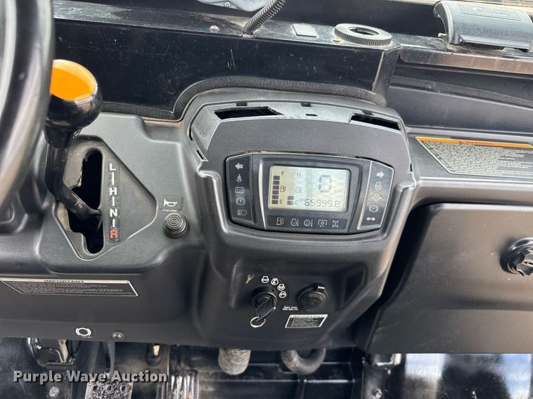 image for item EQ1467 2015 Kubota RTV-X900 utility vehicle