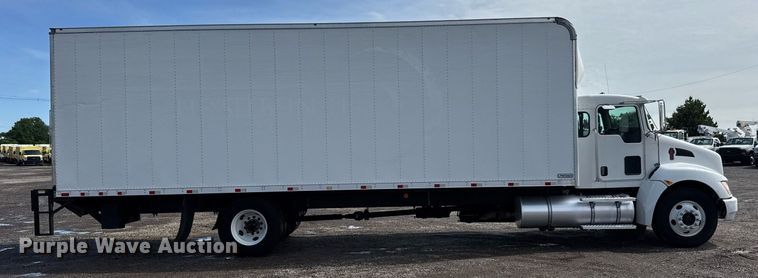 image for item EQ1475 2020 Kenworth T370 box truck