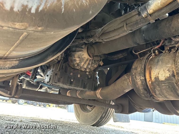 image for item EQ1475 2020 Kenworth T370 box truck