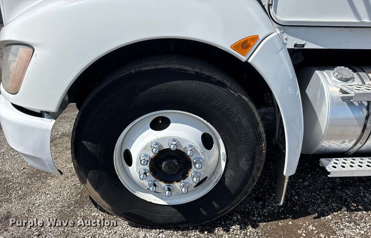 image for item EQ1475 2020 Kenworth T370 box truck