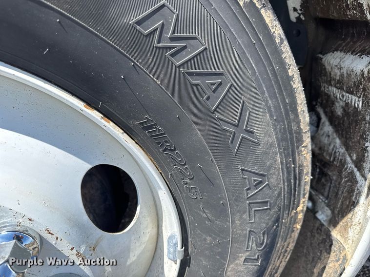 image for item EQ1475 2020 Kenworth T370 box truck