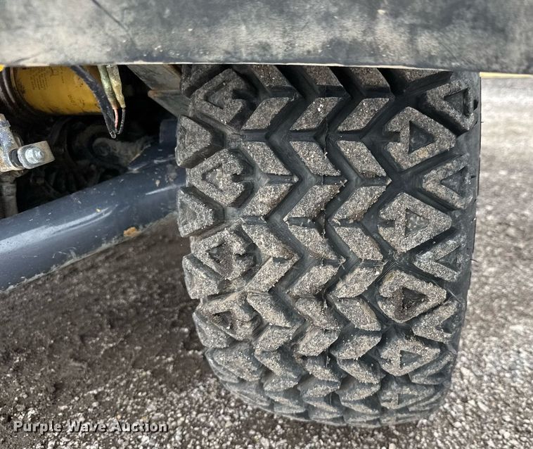 image for item EQ1476 2013 Kubota RTV900 utility vehicle