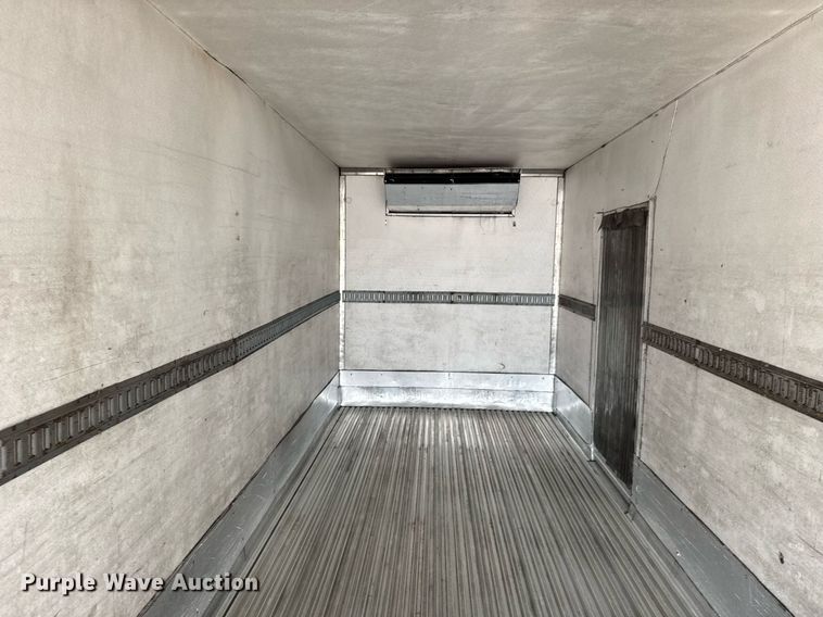 image for item EQ1481 2004 Freightliner Business Class M2 refrigerated truck