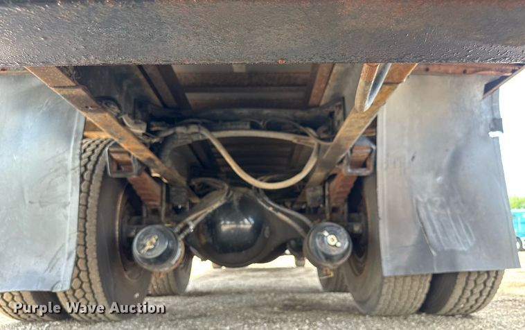 image for item EQ1481 2004 Freightliner Business Class M2 refrigerated truck