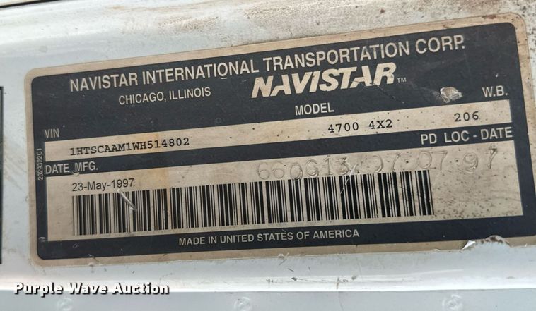 image for item EQ1497 1998 International 4700 dump flatbed truck