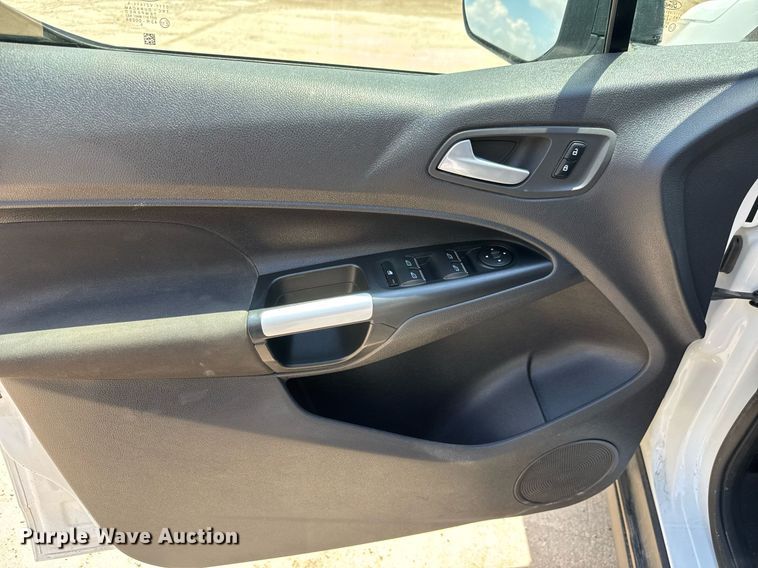 image for item EQ1498 2016 Ford Transit Connect XLT van