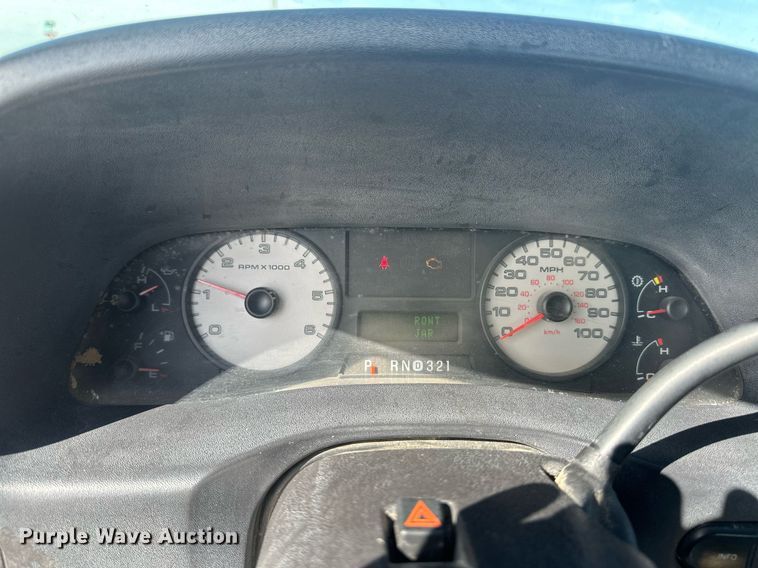 image for item EQ4646 2005 Ford F250 Super Duty  SuperCab pickup truck