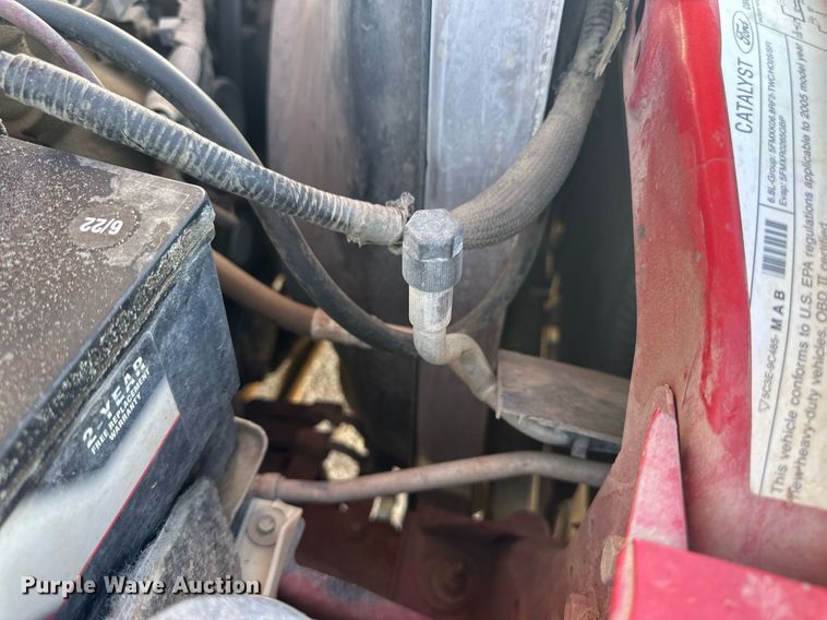 image for item EQ4646 2005 Ford F250 Super Duty  SuperCab pickup truck