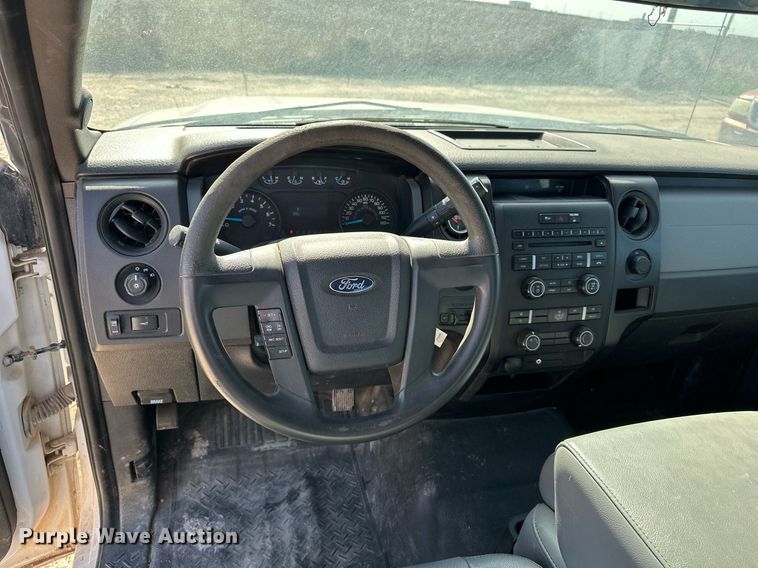 image for item EQ4673 2014 Ford F150 SuperCab pickup truck