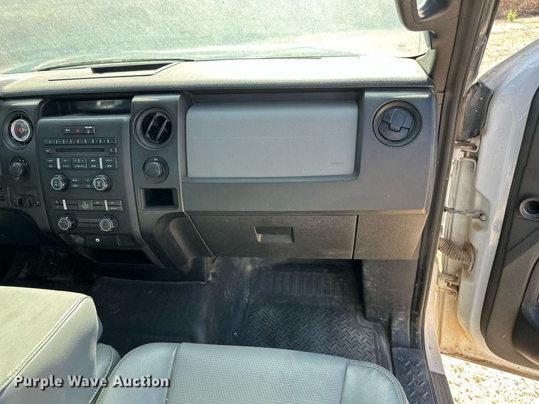 image for item EQ4673 2014 Ford F150 SuperCab pickup truck