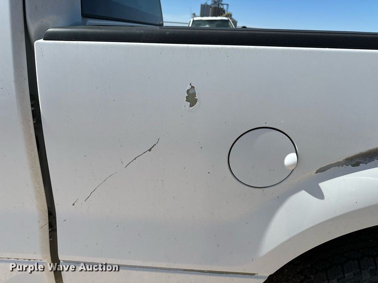 image for item EQ4675 2013 Ford F150 SuperCab pickup truck