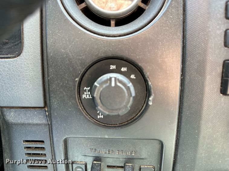 image for item EQ4675 2013 Ford F150 SuperCab pickup truck