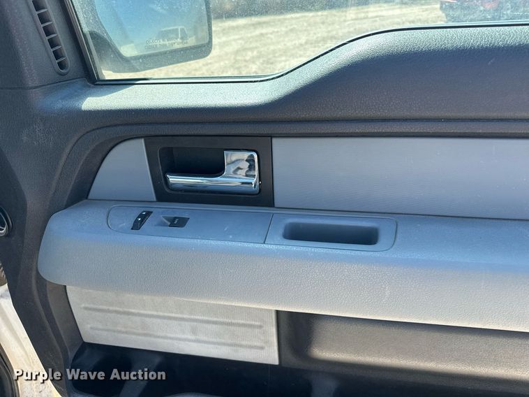 image for item EQ4675 2013 Ford F150 SuperCab pickup truck