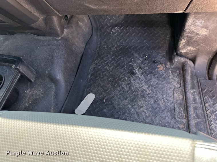 image for item EQ4675 2013 Ford F150 SuperCab pickup truck