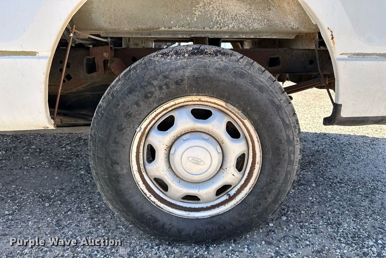 image for item EQ4675 2013 Ford F150 SuperCab pickup truck