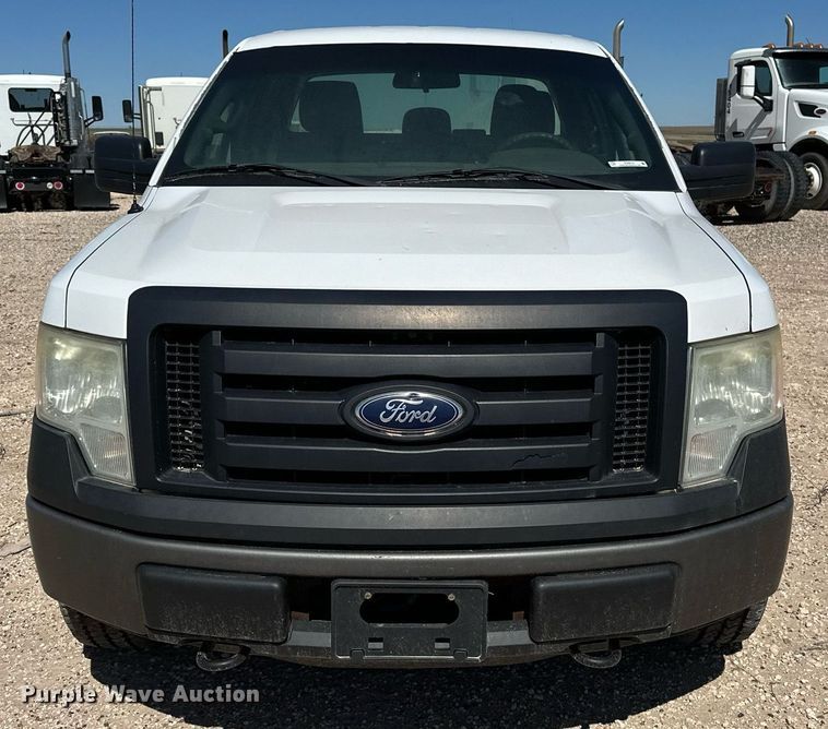 image for item EQ4676 2012 Ford F150 SuperCab pickup truck