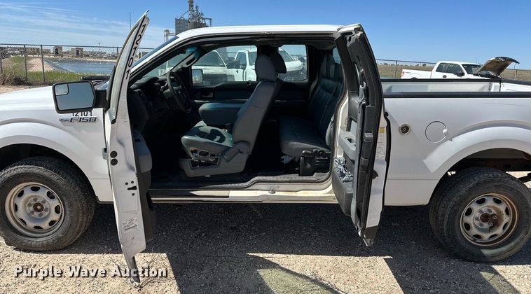 image for item EQ4676 2012 Ford F150 SuperCab pickup truck