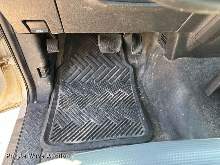 image for item EQ4676 2012 Ford F150 SuperCab pickup truck