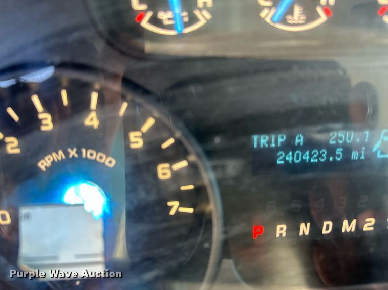 image for item EQ4676 2012 Ford F150 SuperCab pickup truck