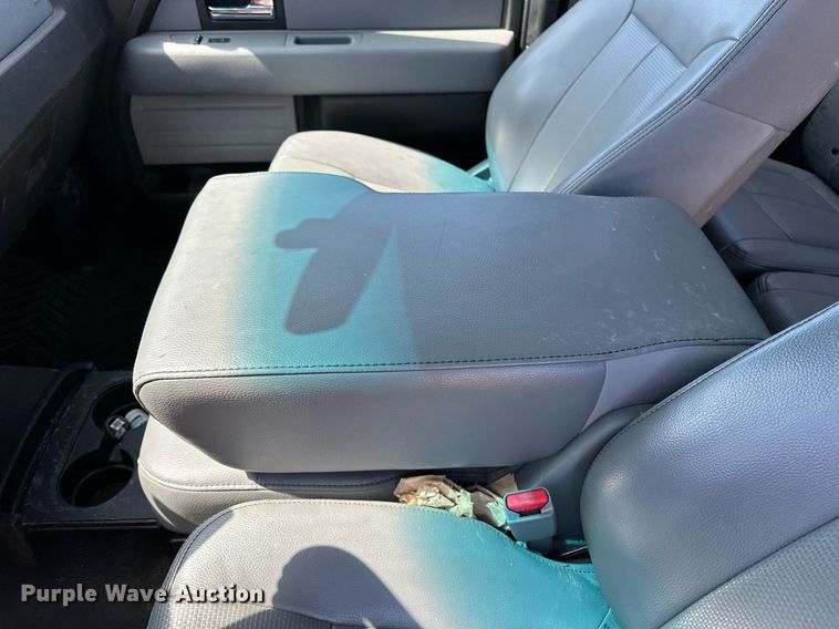 image for item EQ4676 2012 Ford F150 SuperCab pickup truck